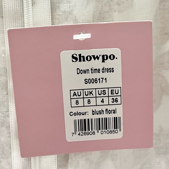 Showpo Down Time Dress in Blush Floral (US 4) - Picture 5 of 5